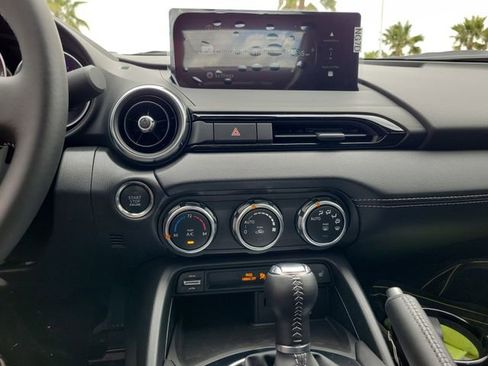 New 2026 MAZDA MX-5 Miata RF Grand Touring RWD image 15