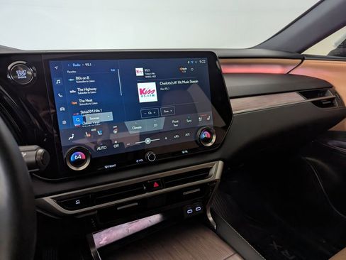 Used 2025 Lexus RX 350 Premium Plus w/ Accessory Package (K3) image 10