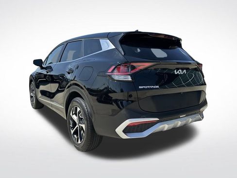 Used 2025 Kia Sportage EX FWD image 8