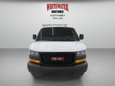 Used 2023 GMC Savana 3500 w/ Driver Convenience Package RWD image 6