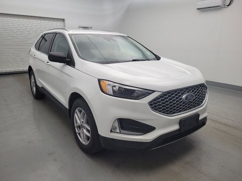 Used 2023 Ford Edge SEL w/ Convenience Package AWD/4WD image 13
