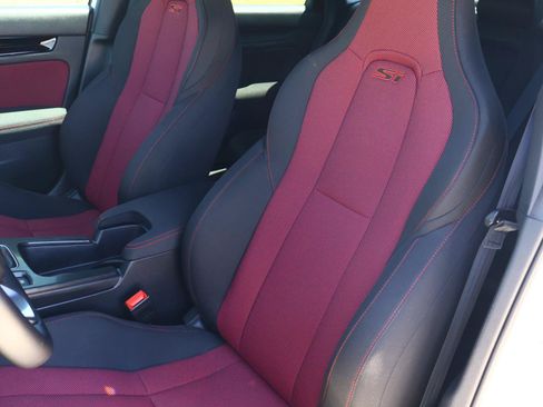 Used 2026 Honda Civic Si image 13