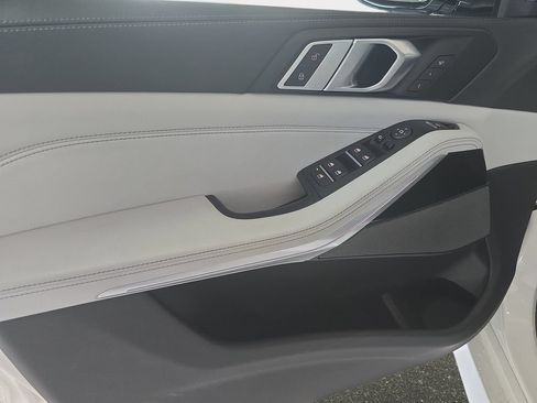 Certified 2024 BMW X5 sDrive40i w/ M Sport Package RWD image 21