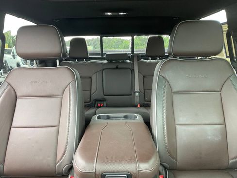 Used 2025 GMC Sierra 1500 Denali w/ Denali Reserve Package AWD/4WD image 29