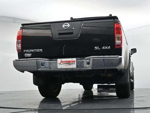 Used 2012 Nissan Frontier SL AWD/4WD image 34