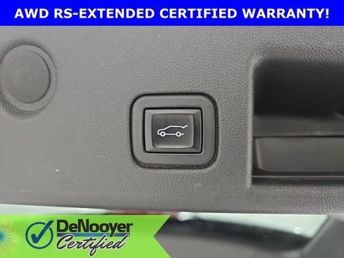 Used 2023 Chevrolet Equinox RS image 13