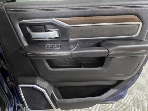 Used 2022 RAM 2500 Laramie image 19