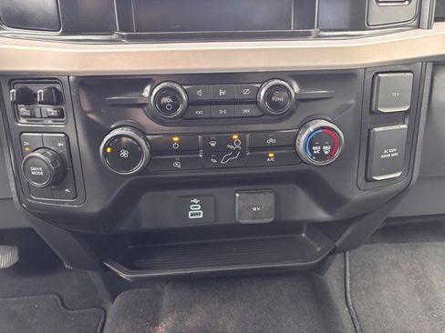 Used 2024 Ford F250 XLT w/ Snow Plow Prep Package image 20