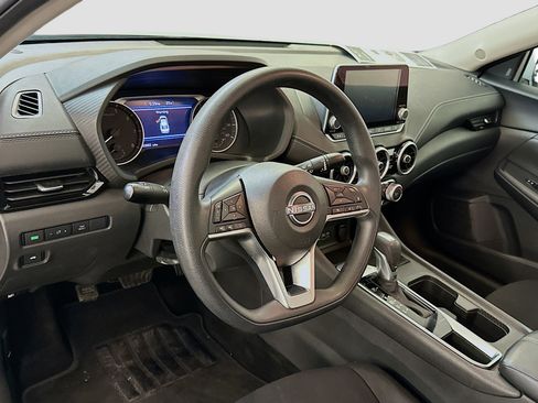 Used 2024 Nissan Sentra SV image 18