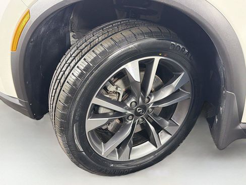 Used 2023 INFINITI QX60 Luxe w/ Cargo Package AWD/4WD image 38