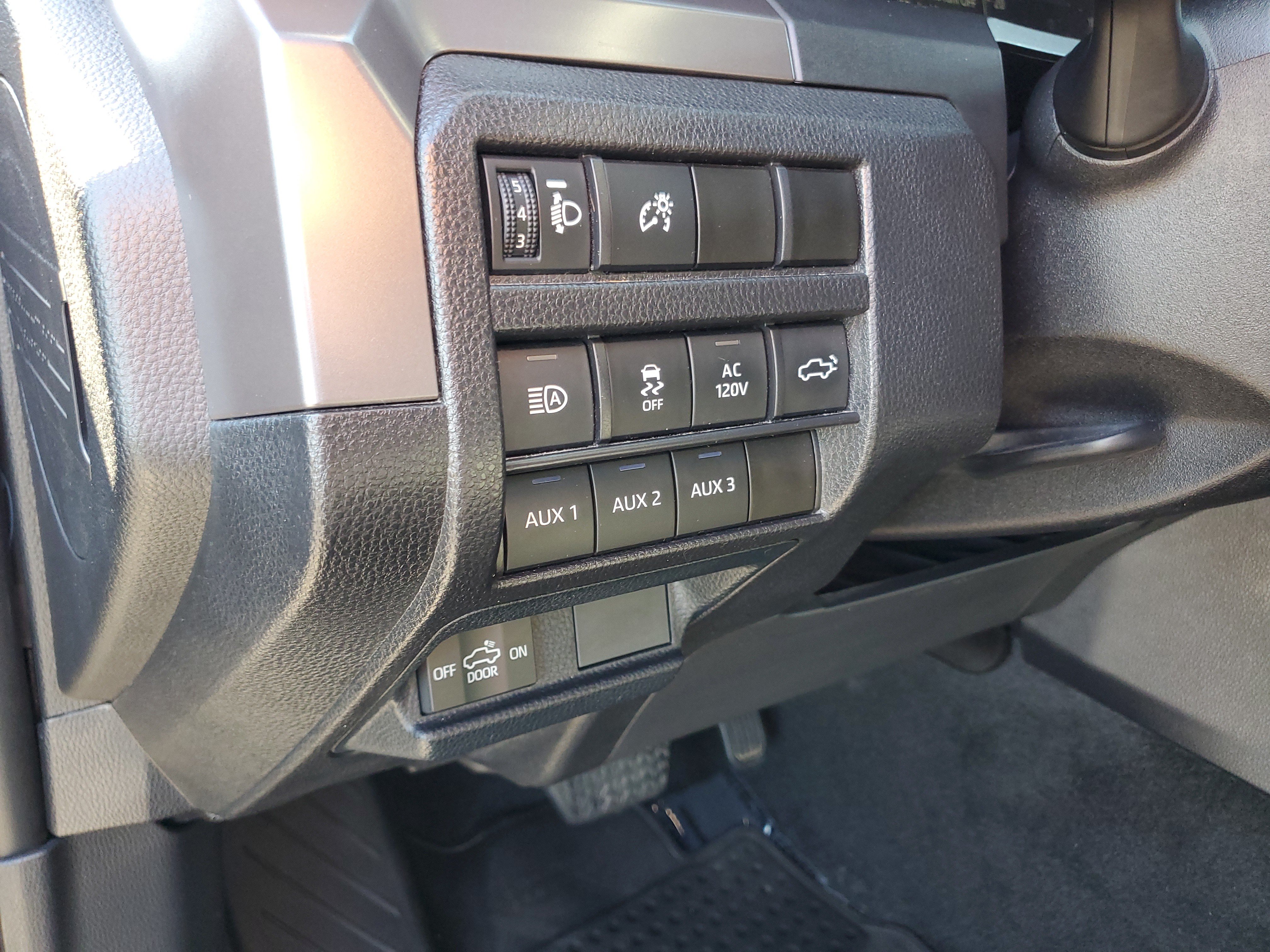 Certified 2025 Toyota Tacoma TRD Off-Road w/ TRD Off Road Premium Package AWD/4WD image 23
