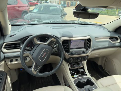 Used 2022 GMC Acadia Denali w/ GMC Pro Grade Package AWD/4WD image 5