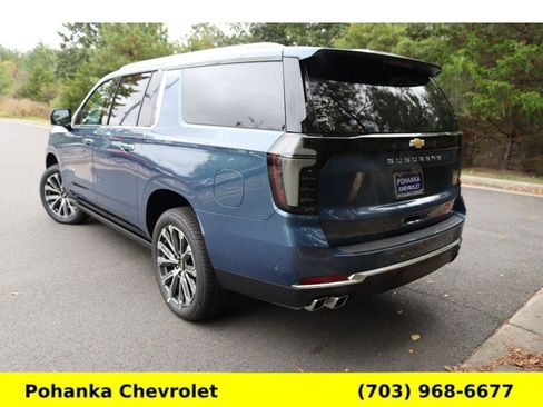 New 2026 Chevrolet Suburban High Country image 5
