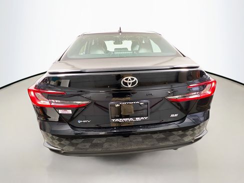 Used 2025 Toyota Camry SE w/ Multimedia Upgrade Package FWD image 6