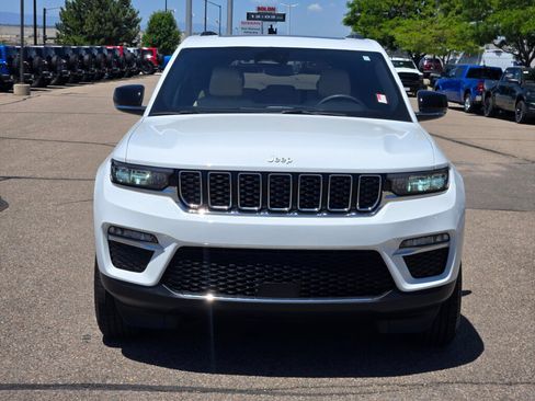 Used 2024 Jeep Grand Cherokee Limited 4xe AWD/4WD image 6