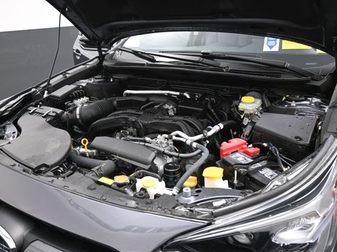 Used 2025 Subaru Outback Limited image 31