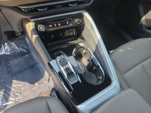 Certified 2025 Audi Q5 Premium w/ Convenience Package AWD/4WD image 25