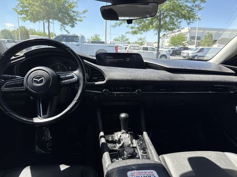 Used 2019 MAZDA MAZDA3 Sedan w/ Select Package FWD image 16