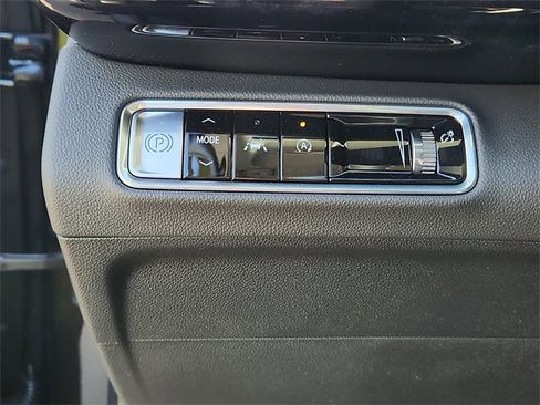 New 2025 Buick Envision Sport Touring image 22