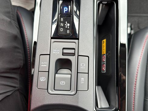 New 2026 Toyota Prius Plug-In Hybrid FWD image 21