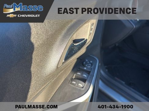 Certified 2024 Chevrolet Trax RS w/ Driver Confidence Package image 9