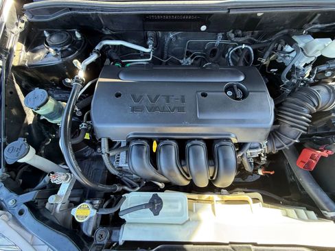 Used 2006 Toyota Corolla CE image 25