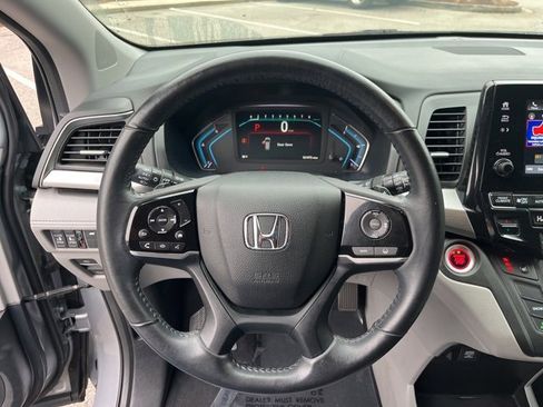 Used 2019 Honda Odyssey EX-L image 19