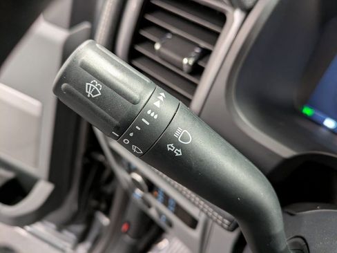 Used 2025 Ford F150 Lightning Flash image 19