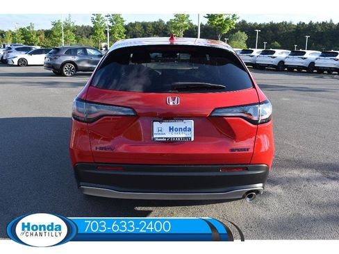 New 2026 Honda HR-V Sport image 6