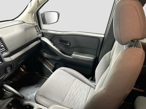 Used 2024 Nissan Frontier S w/ S Utility Package image 21