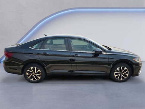 Used 2025 Volkswagen Jetta S FWD image 6