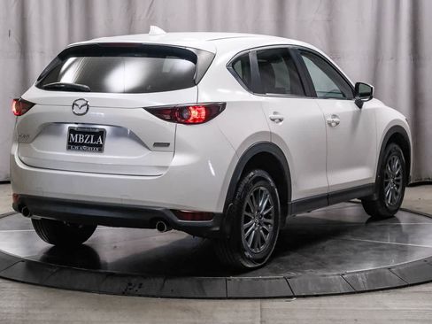 Used 2019 MAZDA CX-5 Touring image 4