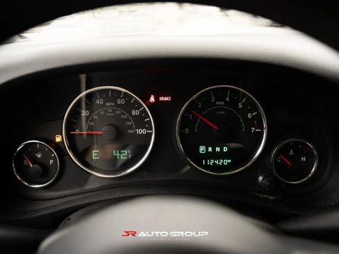 Used 2016 Jeep Wrangler Unlimited Sport image 16