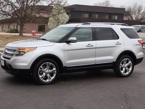 Used 2014 Ford Explorer Limited image 10