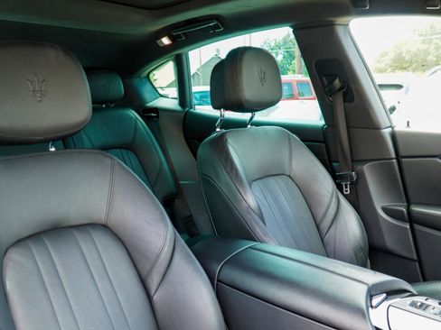 Used 2019 Maserati Levante S image 17