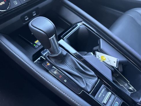 Used 2024 Honda Accord Touring image 15