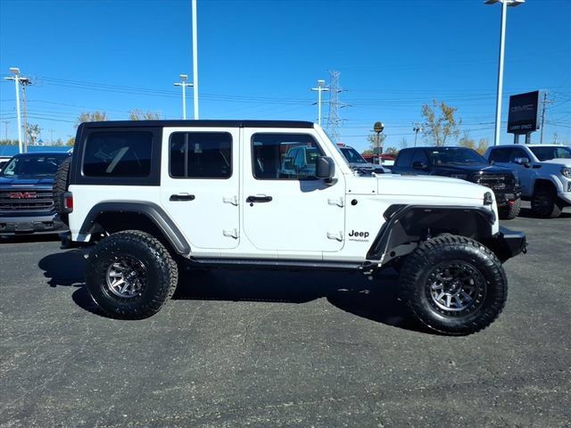 Used 2022 Jeep Wrangler Unlimited Sport AWD/4WD image 7
