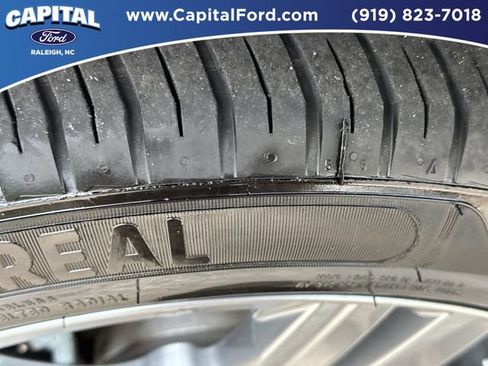 Used 2024 Volkswagen Jetta SE FWD image 14