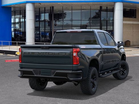 New 2026 Chevrolet Silverado 1500 Custom Trail Boss w/ LPO, Dark Essentials Package image 4