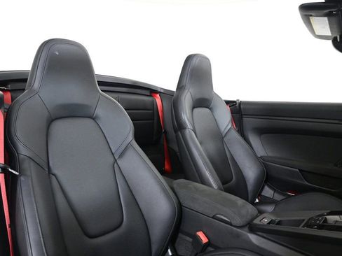 Used 2023 Porsche 911 Carrera GTS image 19