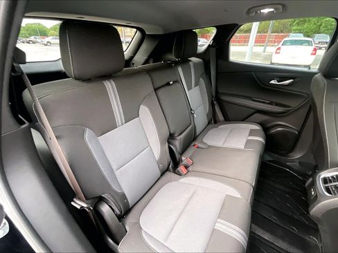 Used 2023 Chevrolet Blazer LT w/ Driver Confidence Package FWD image 18