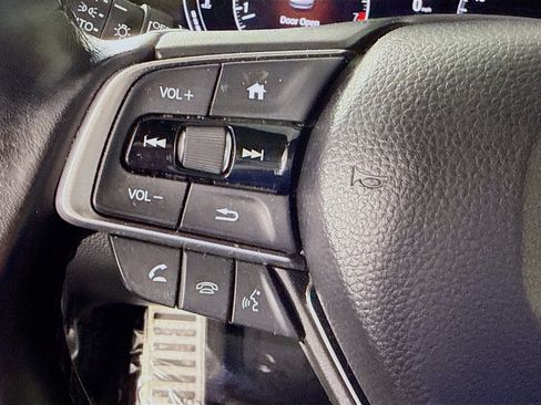 Used 2021 Honda Accord Sport image 14