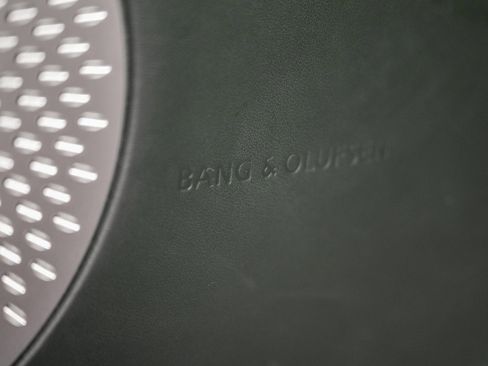 Certified 2022 Bentley Flying Spur V8 image 53