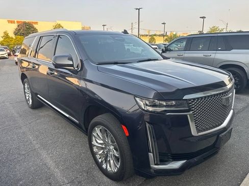 Certified 2023 Cadillac Escalade ESV Premium Luxury Platinum w/ LPO, Radiant Package AWD/4WD image 2