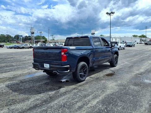 Used 2023 Chevrolet Silverado 1500 LT Trail Boss w/ LT Trail Boss Premium Package AWD/4WD image 5
