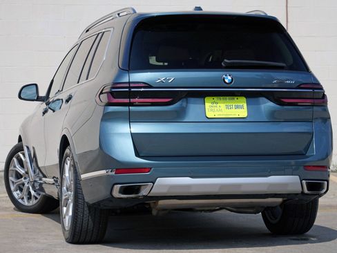 Used 2023 BMW X7 xDrive40i w/ Executive Package AWD/4WD image 6