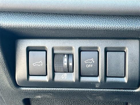 Used 2024 Subaru Outback Limited w/ Popular Package #2 image 10