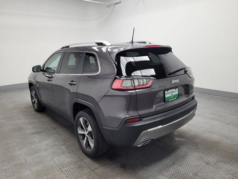 Used 2019 Jeep Cherokee Limited w/ Luxury Group image 5