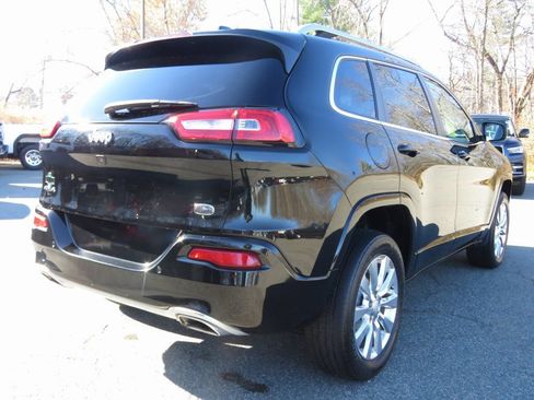 Used 2018 Jeep Cherokee Overland w/ Heavy Duty Protection Group image 6
