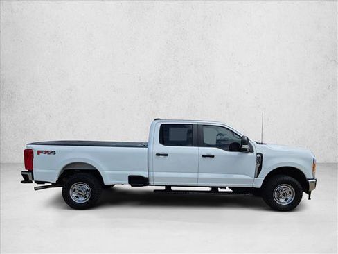 Certified 2023 Ford F250 XL w/ FX4 Off-Road Package AWD/4WD image 4